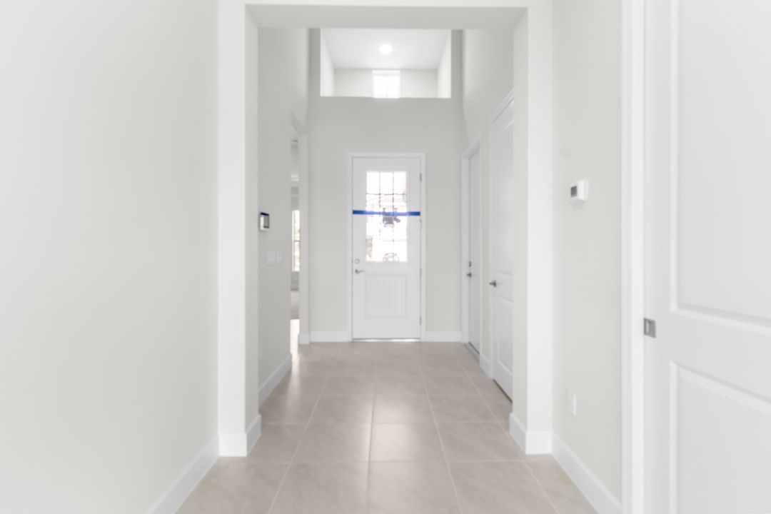 出租: $3,500 (3 贝兹, 2 浴室, 1800 平方英尺)