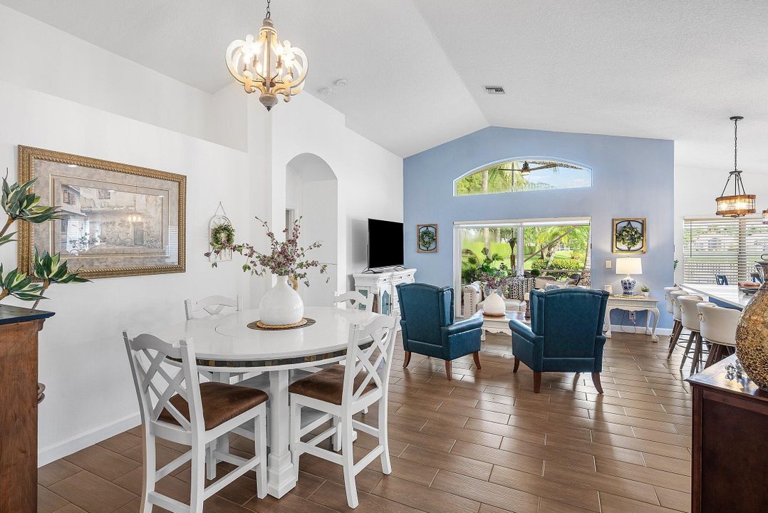 На продажу: $550,000 (3 спален, 2 ванн, 1700 Квадратных фут)