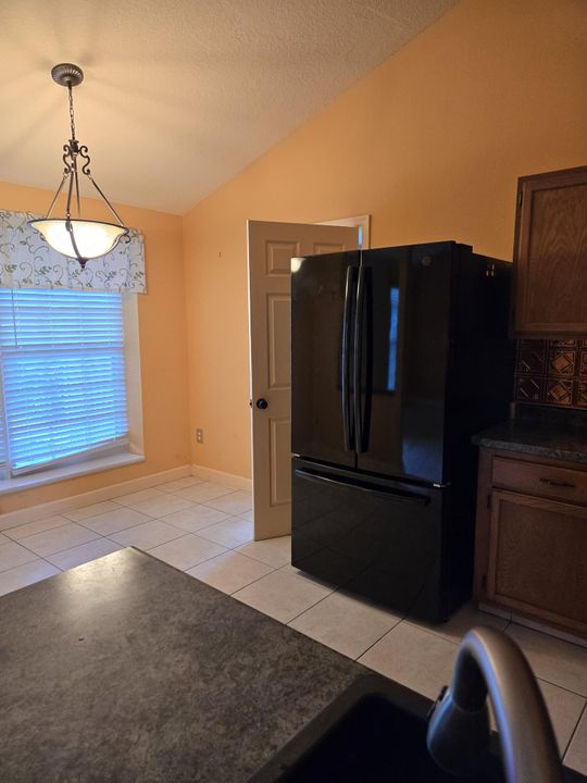 En Venta: $365,000 (3 camas, 1 baños, 990 Pies cuadrados)