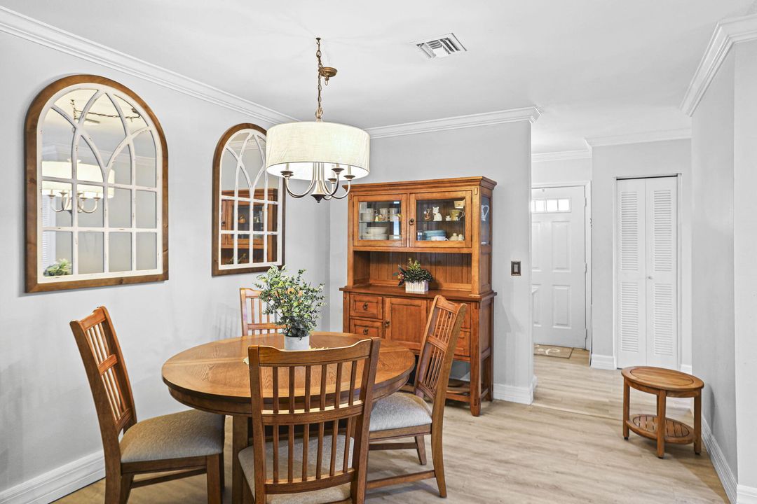 На продажу: $139,922 (2 спален, 2 ванн, 1208 Квадратных фут)