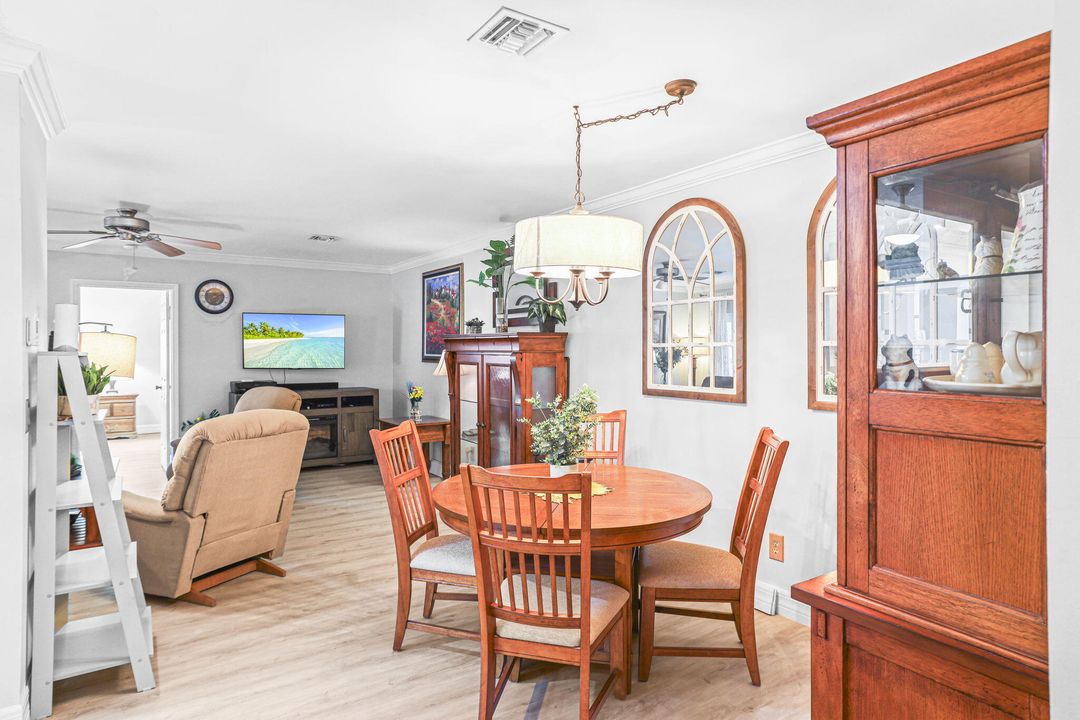 На продажу: $139,922 (2 спален, 2 ванн, 1208 Квадратных фут)