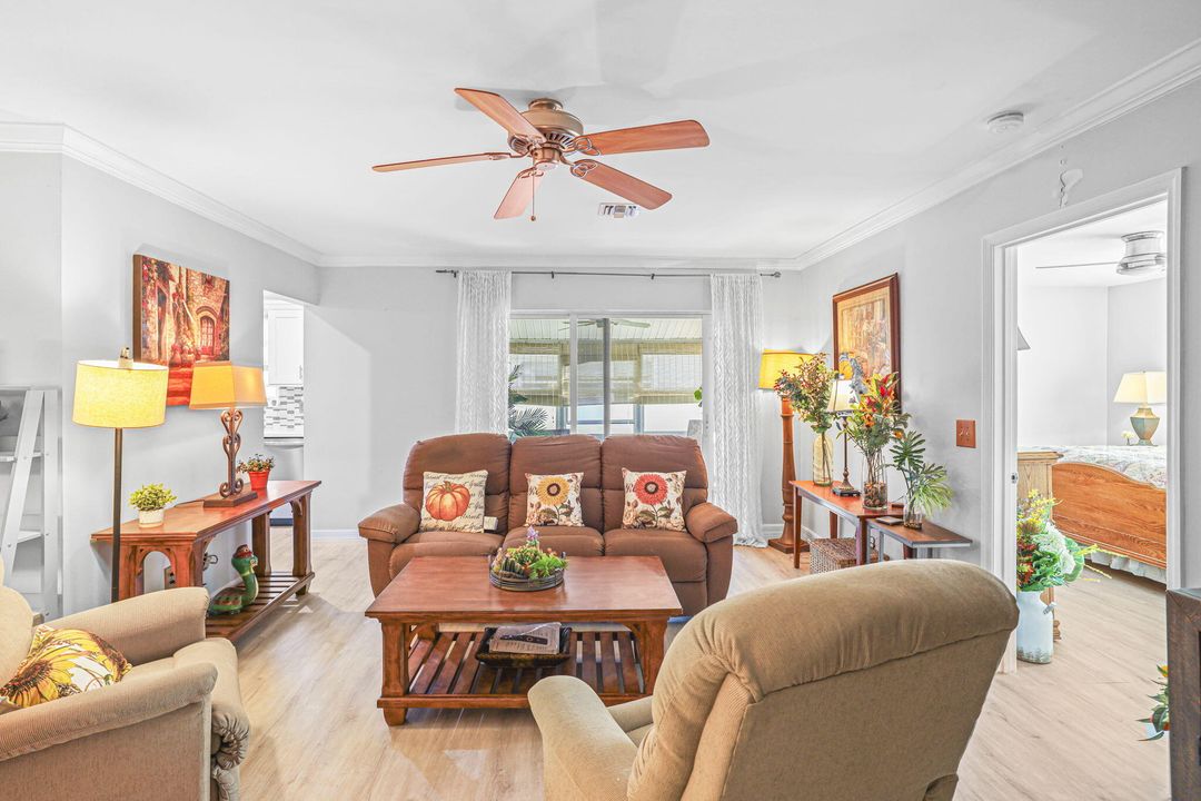 На продажу: $139,922 (2 спален, 2 ванн, 1208 Квадратных фут)