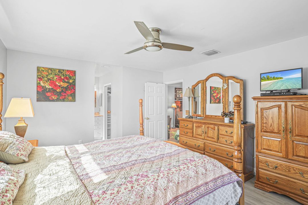 На продажу: $139,922 (2 спален, 2 ванн, 1208 Квадратных фут)