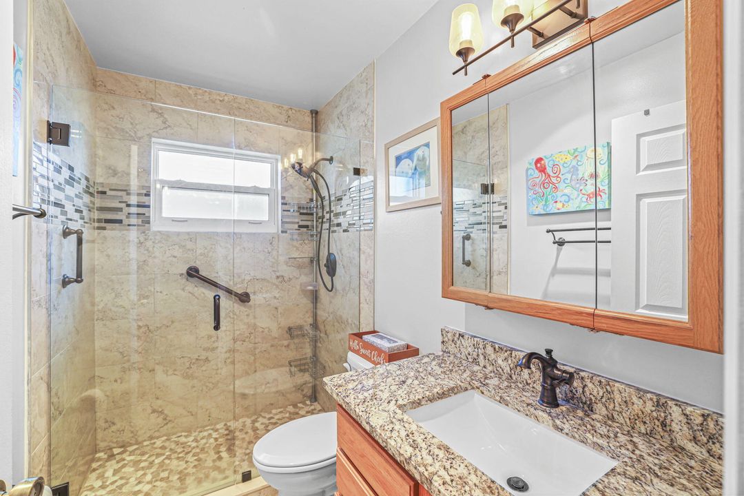 На продажу: $139,922 (2 спален, 2 ванн, 1208 Квадратных фут)