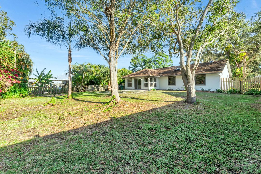 待售: $289,900 (2 贝兹, 2 浴室, 1110 平方英尺)