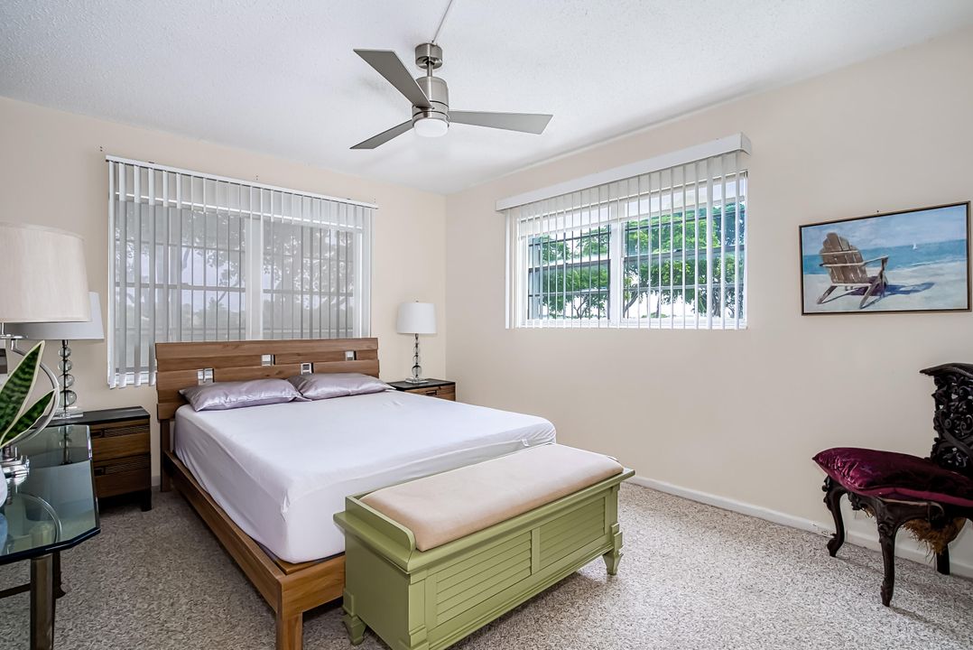 На продажу: $129,000 (2 спален, 1 ванн, 840 Квадратных фут)