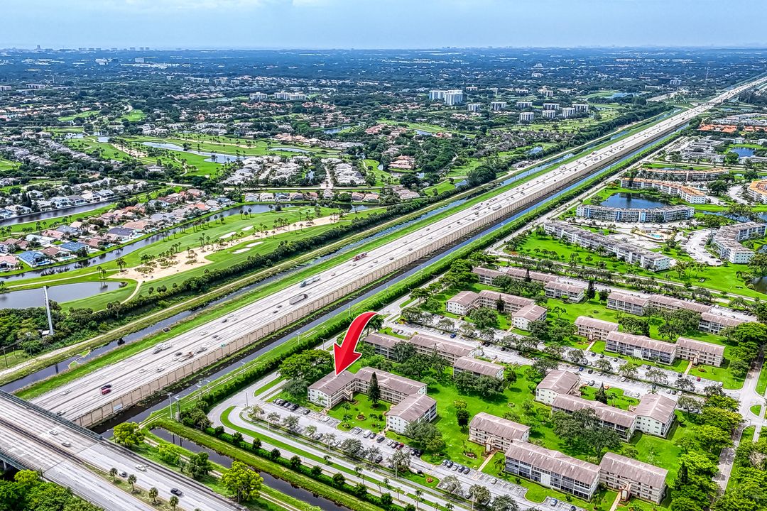 На продажу: $129,000 (2 спален, 1 ванн, 840 Квадратных фут)