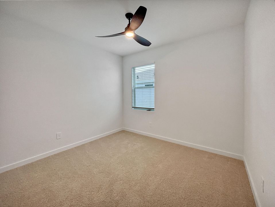 For Rent: $3,800 (4 beds, 2 baths, 1811 Square Feet)