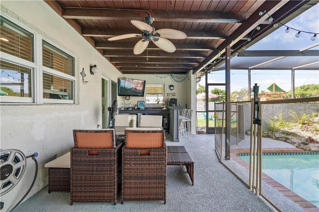 На продажу: $780,000 (5 спален, 2 ванн, 2720 Квадратных фут)