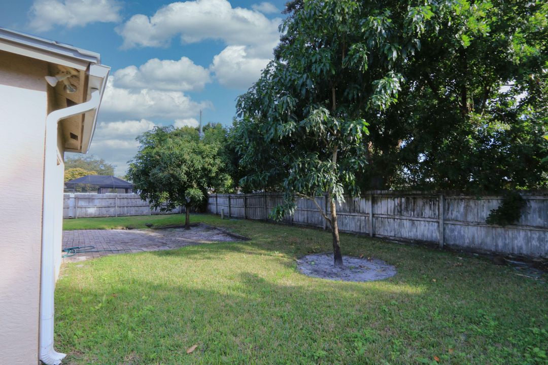 待售: $440,000 (3 贝兹, 2 浴室, 2014 平方英尺)