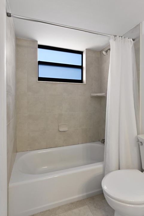 For Sale: $557,000 (1 beds, 1 baths, 1180 Square Feet)