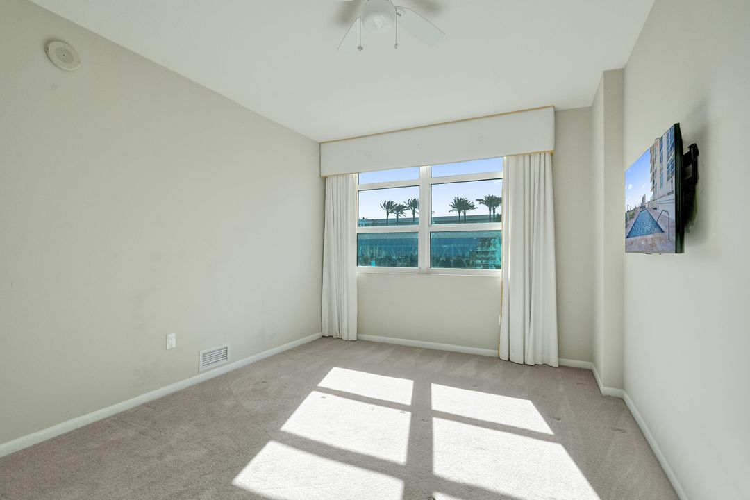 For Sale: $645,000 (2 beds, 2 baths, 1440 Square Feet)