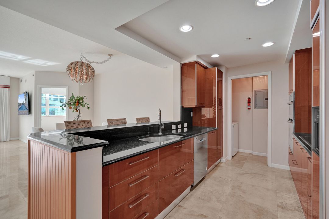 For Sale: $645,000 (2 beds, 2 baths, 1440 Square Feet)