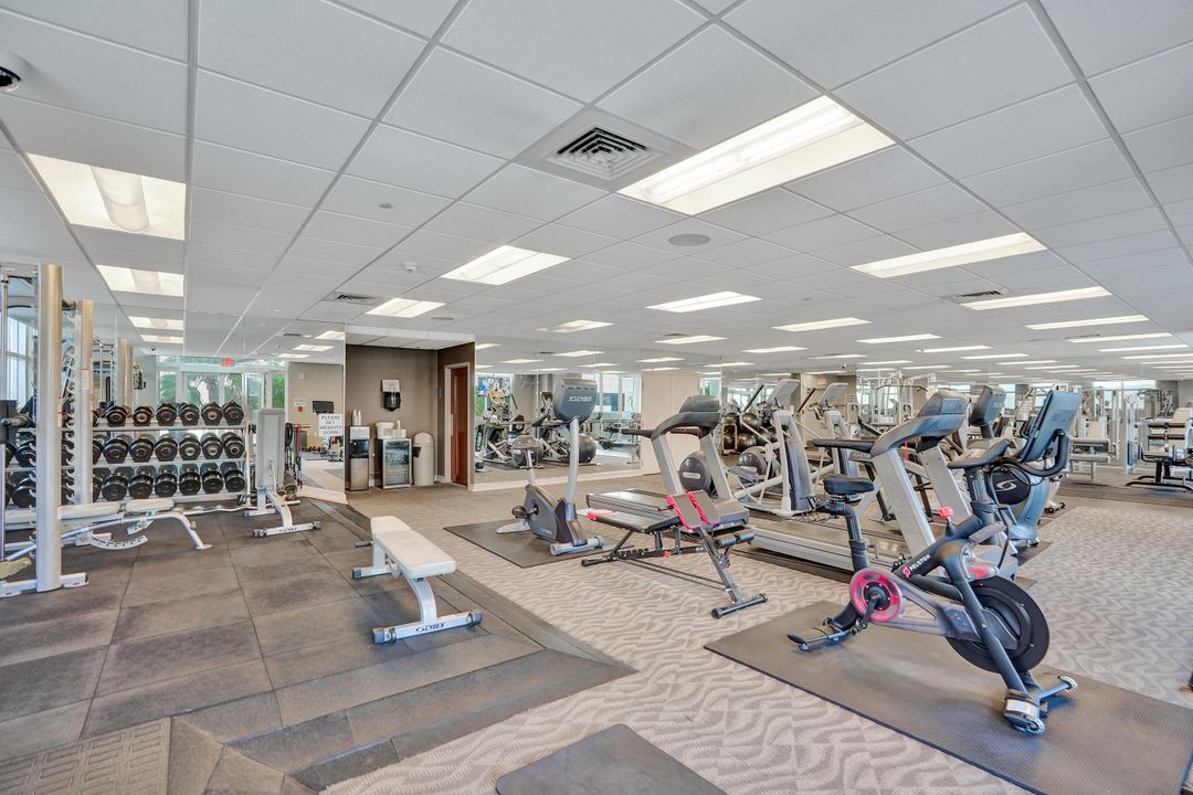 For Sale: $645,000 (2 beds, 2 baths, 1440 Square Feet)