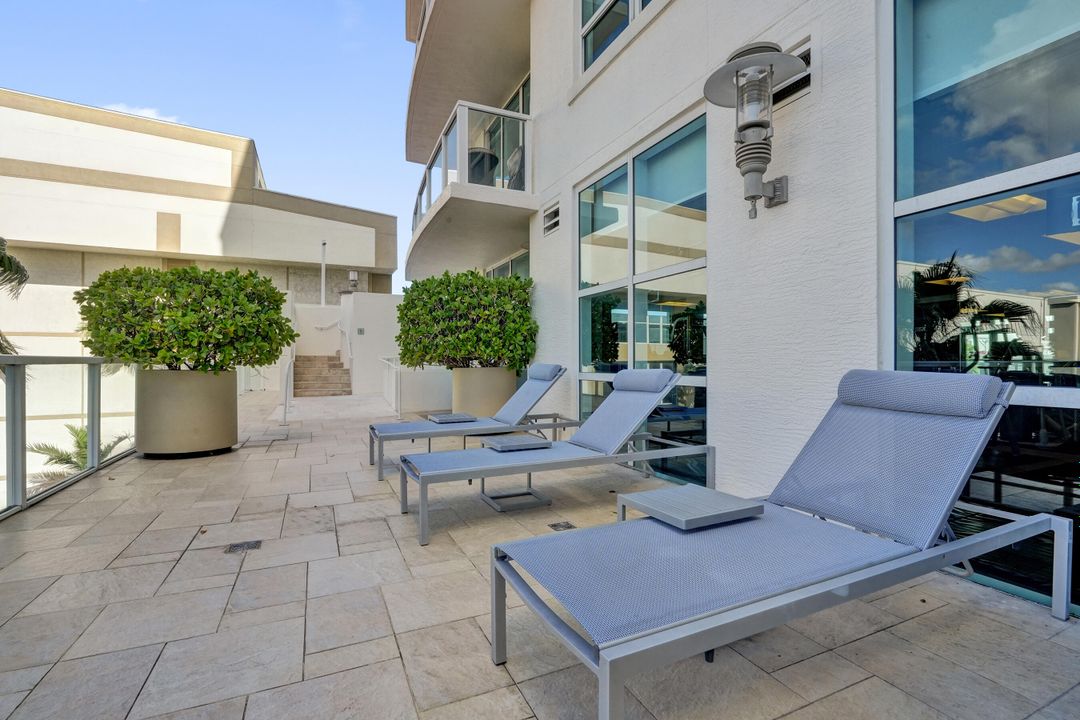 For Sale: $645,000 (2 beds, 2 baths, 1440 Square Feet)