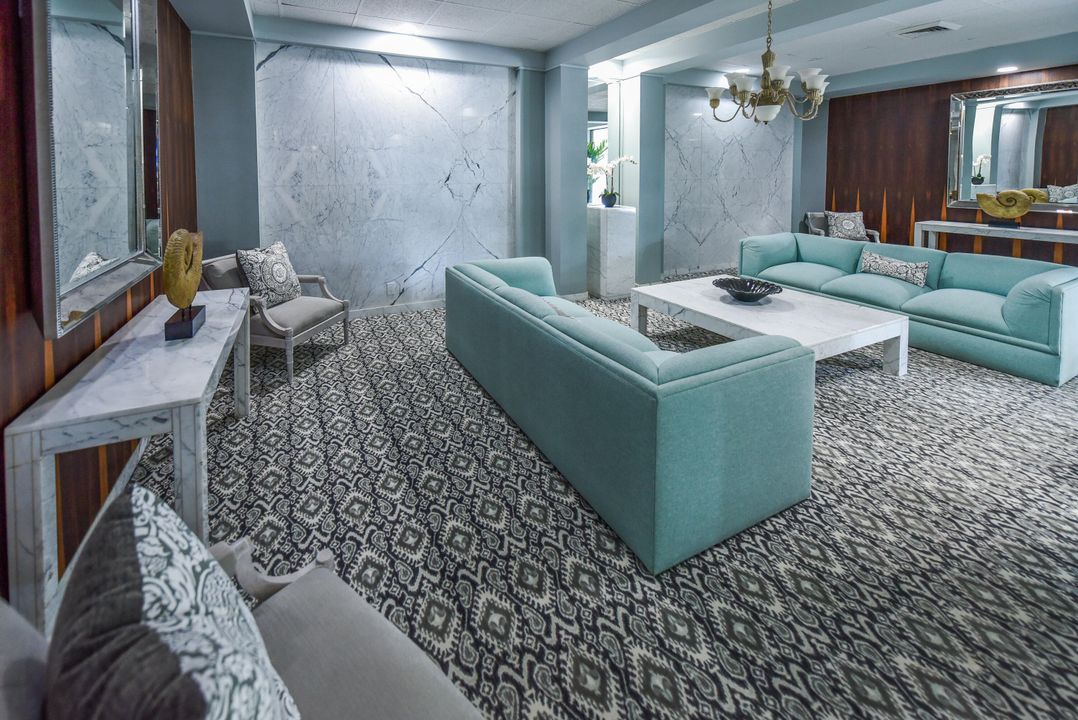 For Sale: $557,000 (1 beds, 1 baths, 1180 Square Feet)