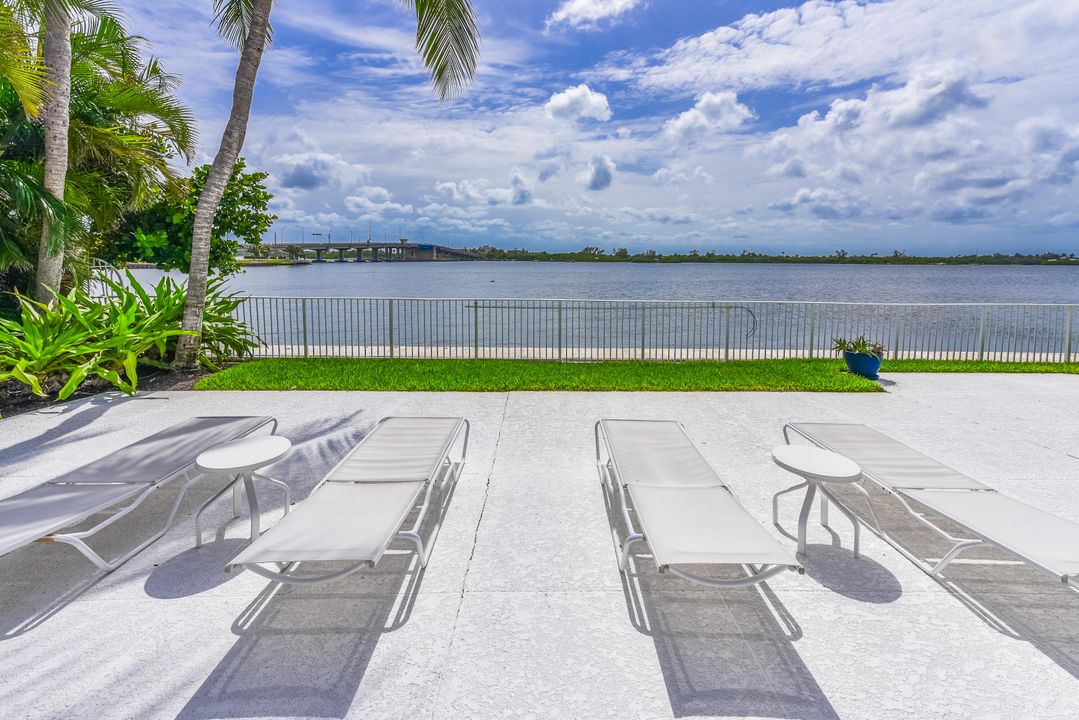 For Sale: $557,000 (1 beds, 1 baths, 1180 Square Feet)