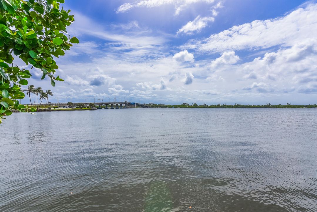 For Sale: $557,000 (1 beds, 1 baths, 1180 Square Feet)