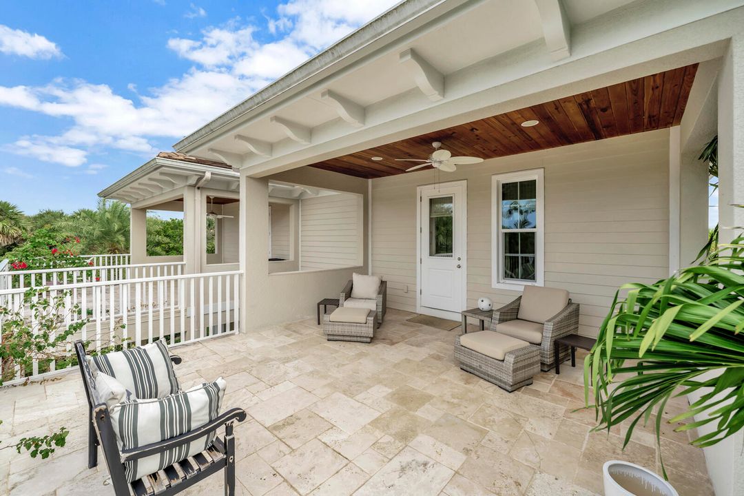 For Sale: $1,600,000 (2 beds, 3 baths, 1909 Square Feet)