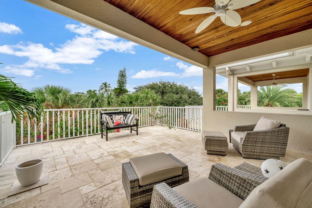 For Sale: $1,600,000 (2 beds, 3 baths, 1909 Square Feet)