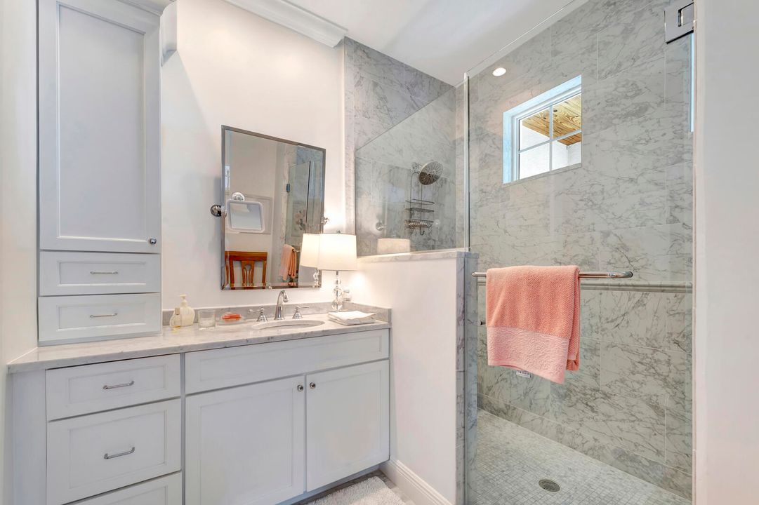 For Sale: $1,600,000 (2 beds, 3 baths, 1909 Square Feet)