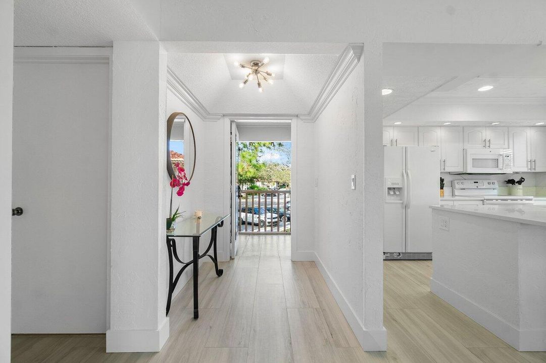 For Rent: $6,500 (2 beds, 2 baths, 1366 Square Feet)