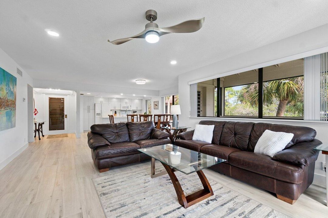 For Rent: $6,500 (2 beds, 2 baths, 1366 Square Feet)