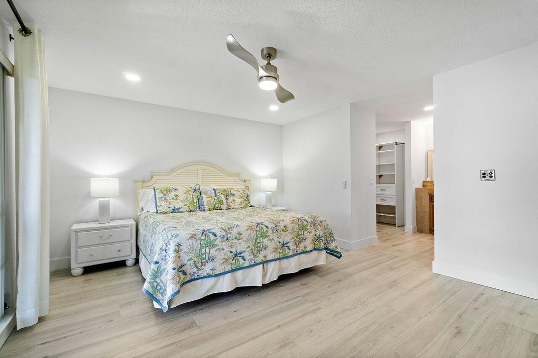 For Rent: $6,500 (2 beds, 2 baths, 1366 Square Feet)