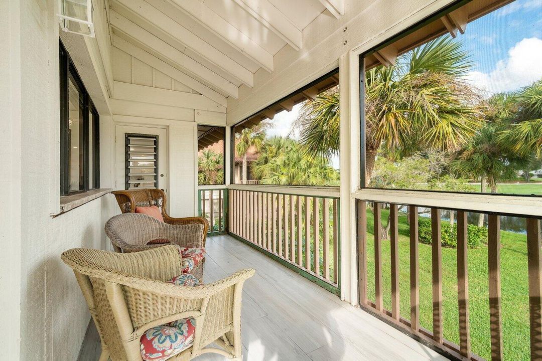 For Rent: $6,500 (2 beds, 2 baths, 1366 Square Feet)