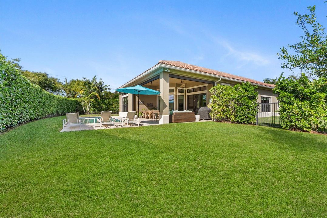 En Venta: $1,149,000 (2 camas, 2 baños, 2560 Pies cuadrados)