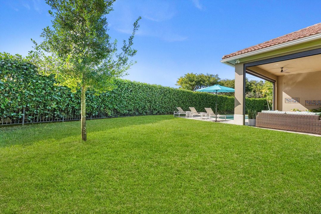 En Venta: $1,149,000 (2 camas, 2 baños, 2560 Pies cuadrados)