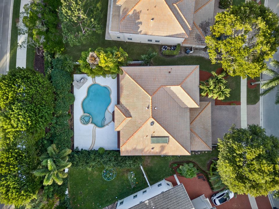 For Sale: $945,000 (5 beds, 3 baths, 3467 Square Feet)