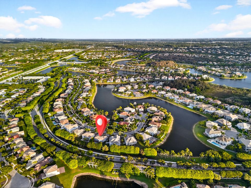 For Sale: $945,000 (5 beds, 3 baths, 3467 Square Feet)