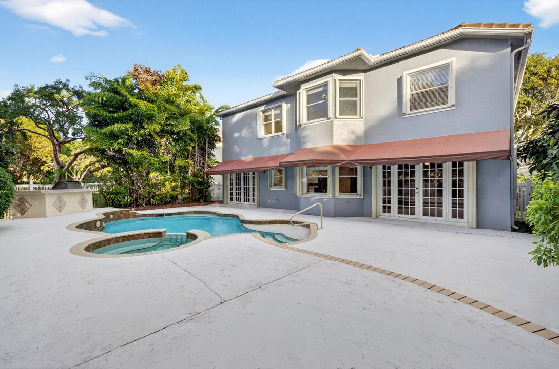 For Sale: $945,000 (5 beds, 3 baths, 3467 Square Feet)