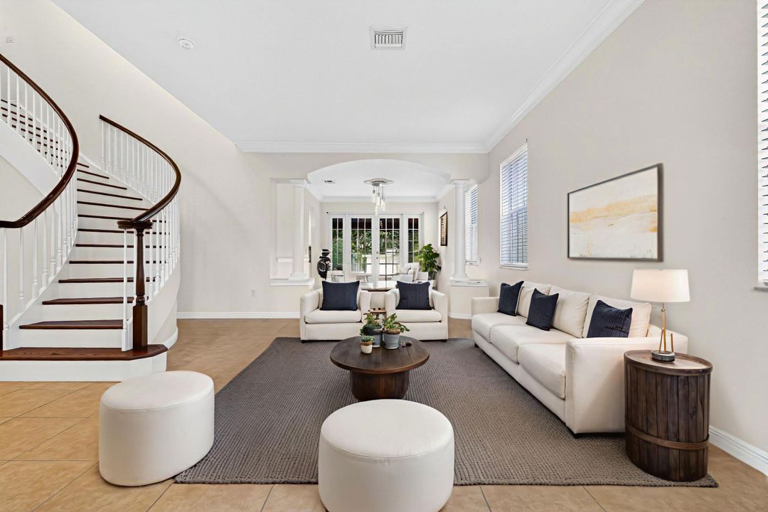 For Sale: $945,000 (5 beds, 3 baths, 3467 Square Feet)