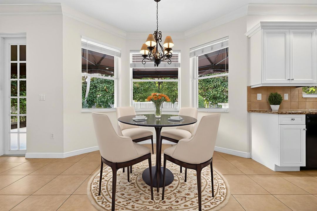 For Sale: $945,000 (5 beds, 3 baths, 3467 Square Feet)