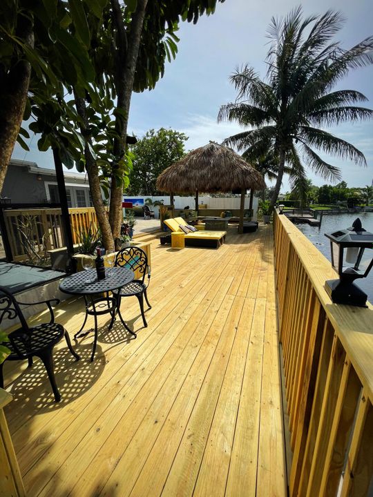 For Sale: $949,999 (4 beds, 3 baths, 2096 Square Feet)