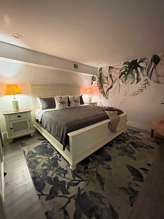 For Sale: $949,999 (4 beds, 3 baths, 2096 Square Feet)