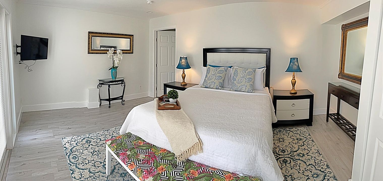 For Sale: $949,999 (4 beds, 3 baths, 2096 Square Feet)