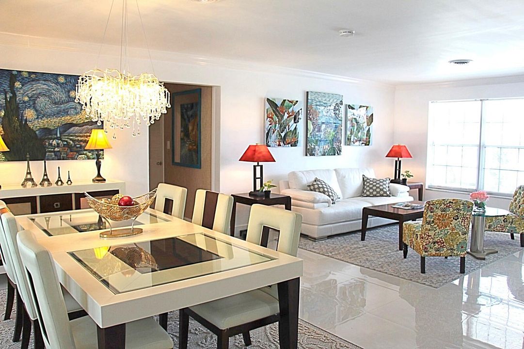 For Sale: $949,999 (4 beds, 3 baths, 2096 Square Feet)