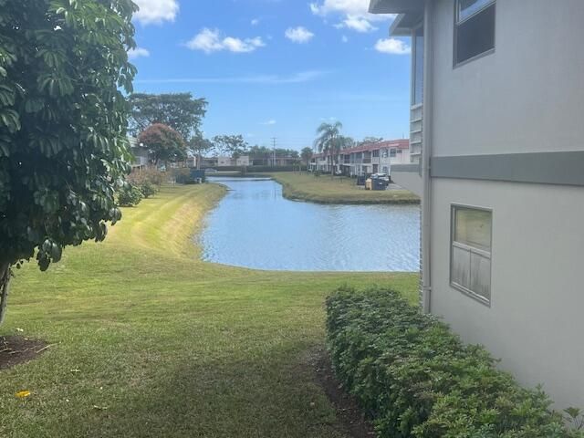 For Rent: $1,500 (1 beds, 1 baths, 720 Square Feet)