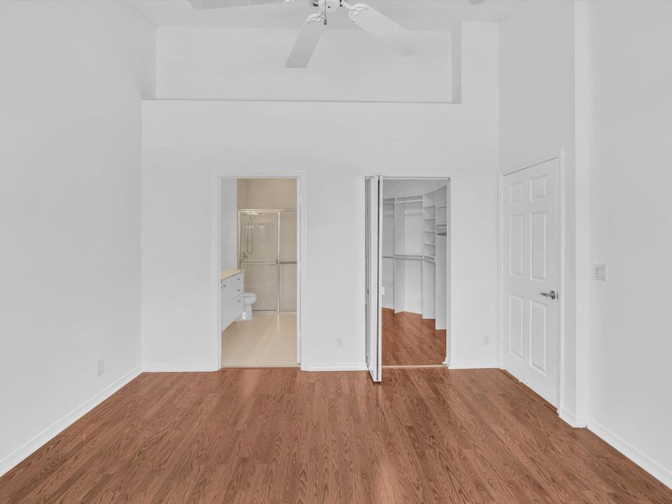 For Rent: $2,800 (2 beds, 2 baths, 1246 Square Feet)