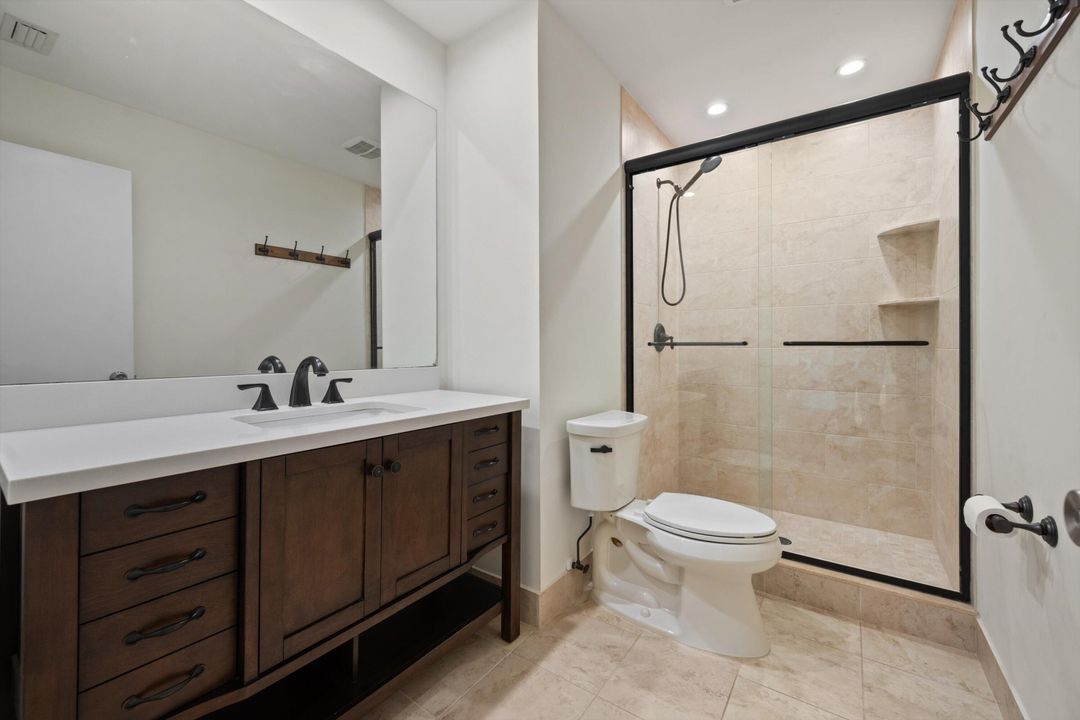 В аренду: $2,500 (2 спален, 2 ванн, 1021 Квадратных фут)