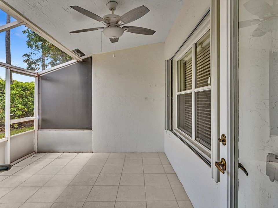 For Rent: $2,800 (2 beds, 2 baths, 1246 Square Feet)