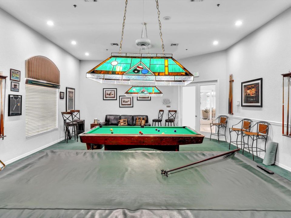 For Rent: $2,800 (2 beds, 2 baths, 1246 Square Feet)