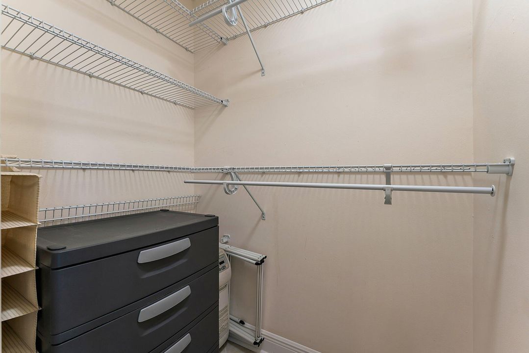 На продажу: $395,000 (1 спален, 1 ванн, 704 Квадратных фут)