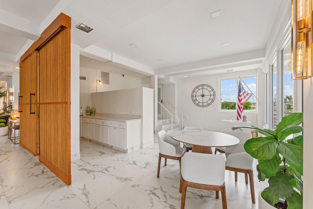 На продажу: $395,000 (1 спален, 1 ванн, 704 Квадратных фут)