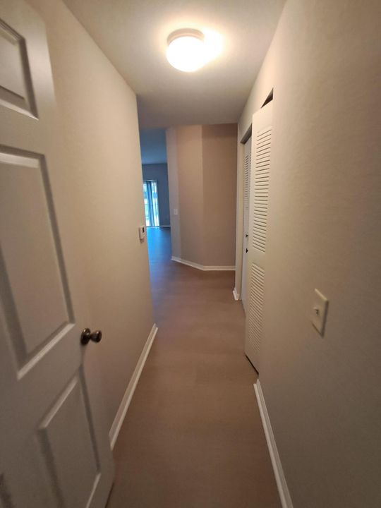 В аренду: $2,200 (2 спален, 2 ванн, 1275 Квадратных фут)