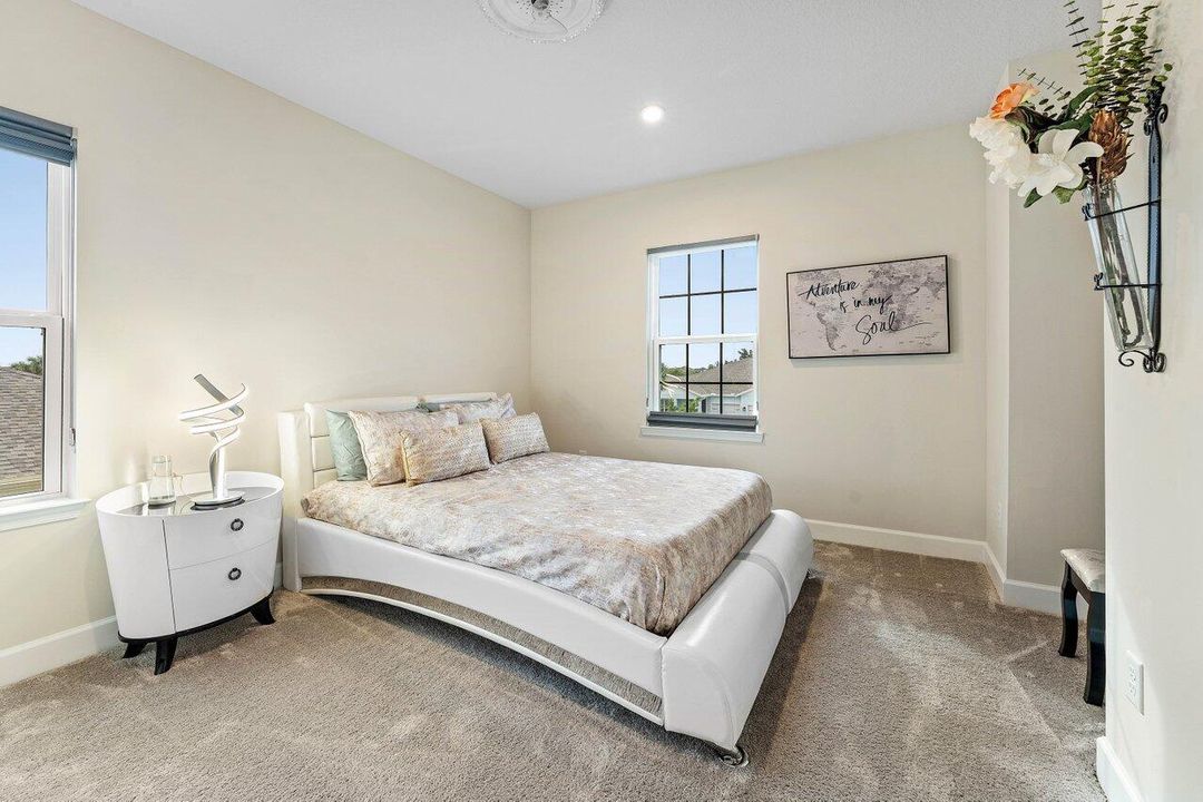 待售: $1,099,900 (5 贝兹, 3 浴室, 3234 平方英尺)