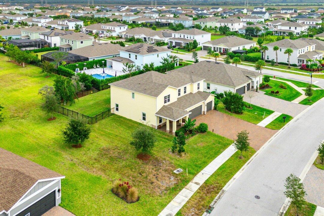 待售: $1,099,900 (5 贝兹, 3 浴室, 3234 平方英尺)